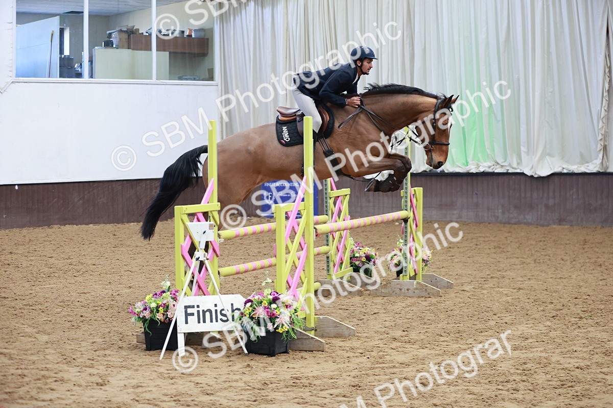 SBM_000472 - Class 3 - Senior British Discovery - 1.00m