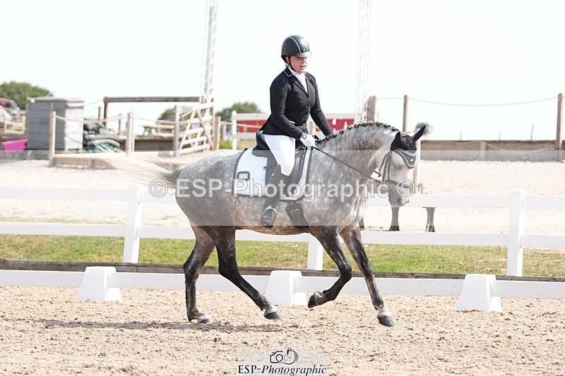 250817-115945-08962 - 059-Michelle.HardymanWalstead.Jack.Daniels