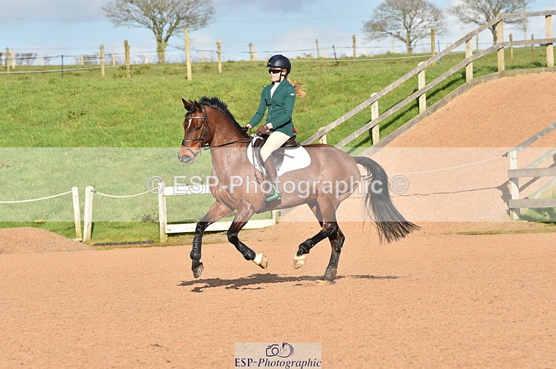 240306A-154510-01848 - Cls 5 Foxhunter and 1.20m Open