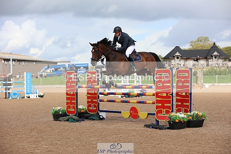 250911-121618-01392 - Cls 3 Snr Foxhunter