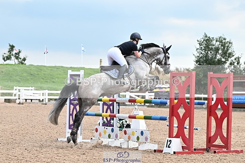 240801A-142339-02080 - Cls 12 Snr Newcomers