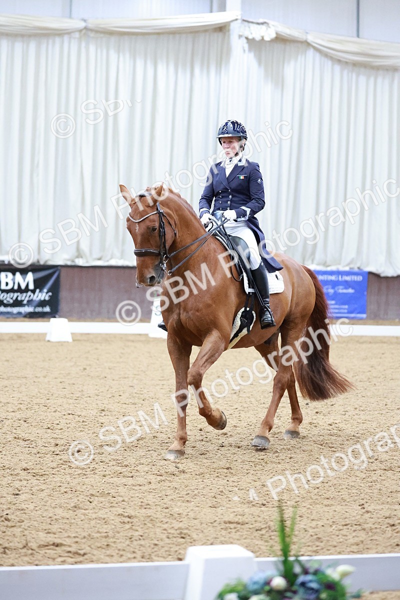SBM_020880 - Class 13 - FEI INT I - 16.26-17.14