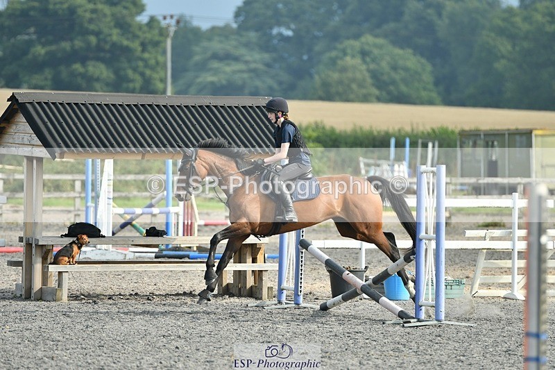 230817-093726-00212 - Theo's 1st Group - Arena