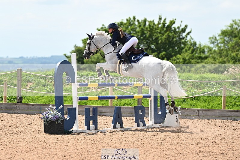 240630A-142728-14163 - Cls 25 HOYS 138cm Qualifier