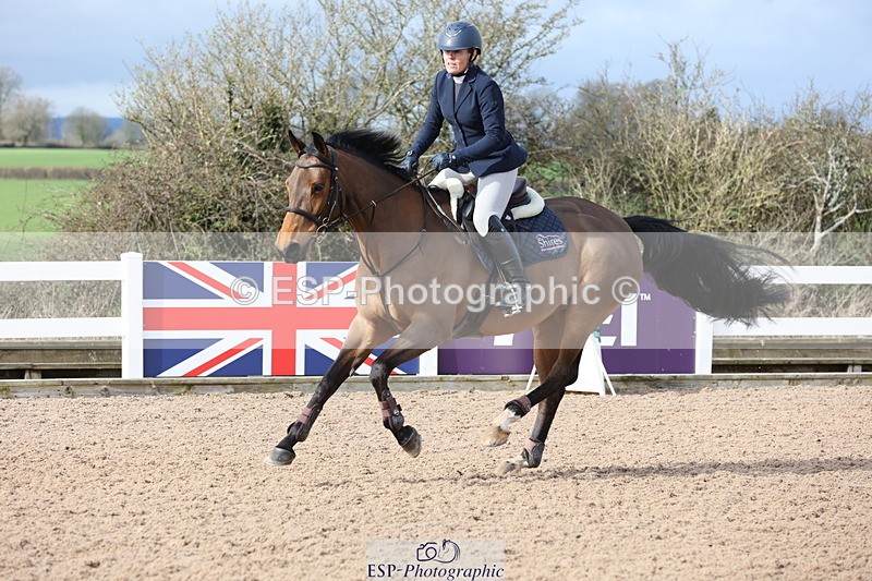 240223A-120408-01066 - Cls 4 Snr 1.05m Open