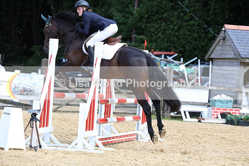 3E7A0320 - Class 9: Senior British Novice/90cm open
