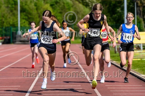 West25Sat-928356 - Field Female