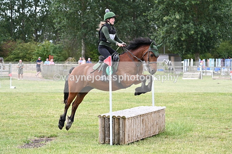 WJ7_5236 - 60cm XC Time 10:17 to 10:49