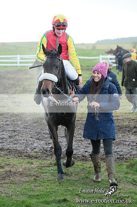 PtP 230324 1043 - Tedworth Hunt PtP Larkhill Raccourse 23rd March 2024