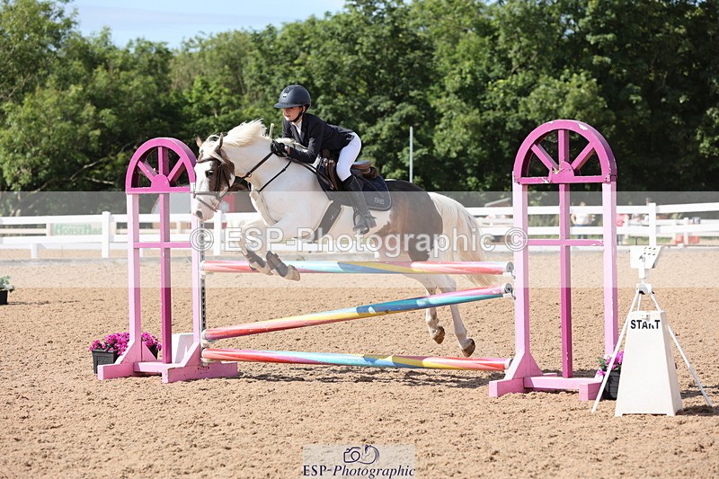 240629A-170056-08233 - Cls 13 Stepping Stones 128cm + 138cm