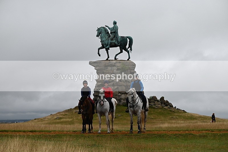 DSC_2328 - Time at Statue 12:34 to 12:56