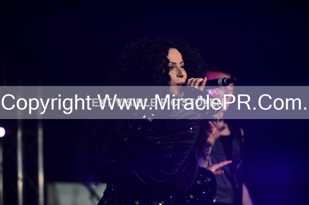 SH4_5910 - The Cher Experience