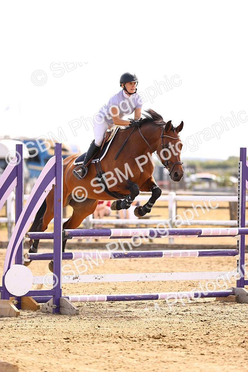 SBM_001045 - Class 4 - Senior Discovery - 1.00m Open
