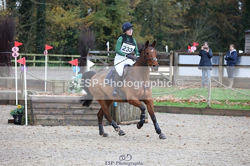 231118-130045-01660 - Cls 3 90cm