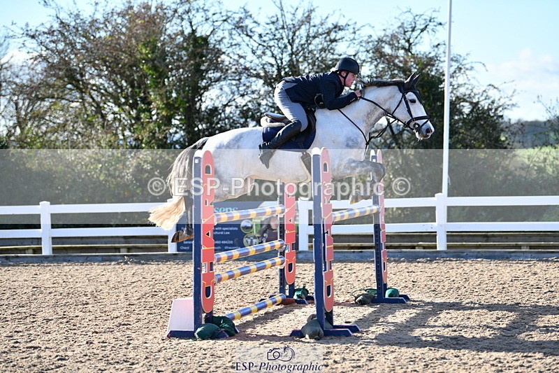231110A-144412-00856 - Cls 6 Foxhunter & 1.20m Open