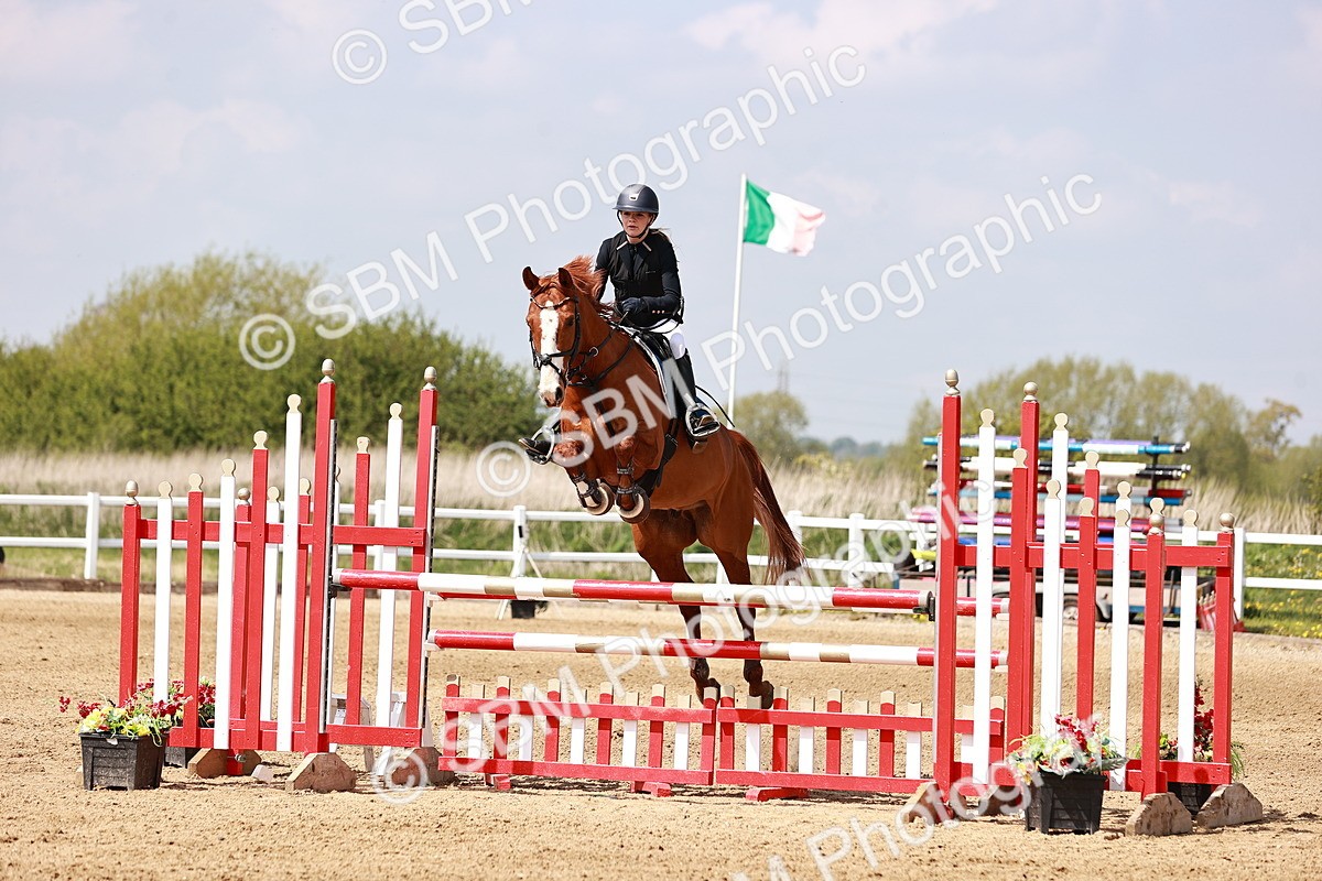  - Class 24 - Senior Newcomers - 1.10m