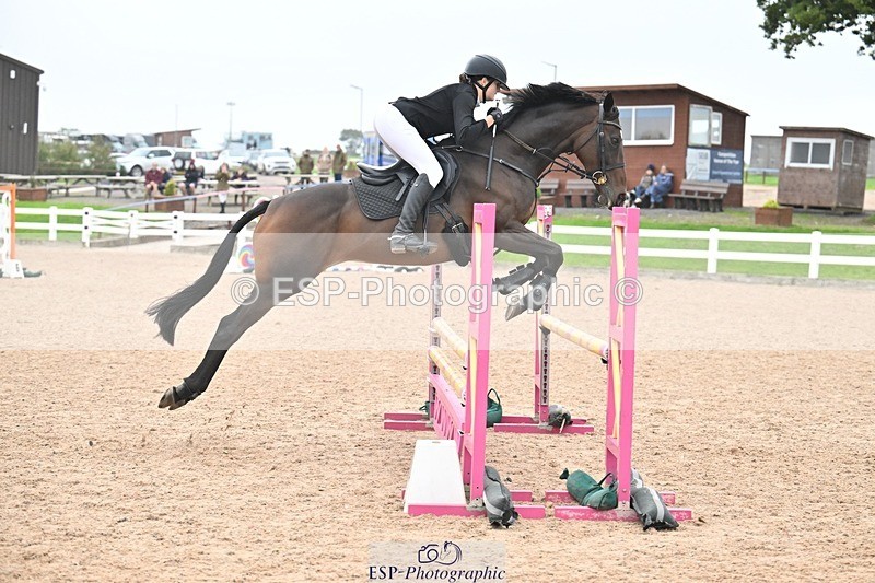 250920-120151-00980 - Cls 24+25 Club and Schools 80cm