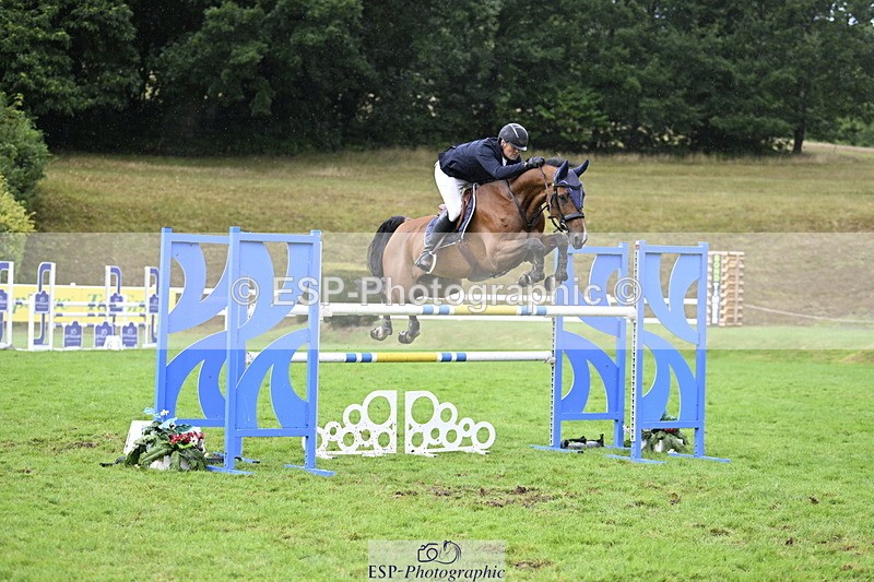 250831A-134637-10545 - Cls 37 Snr 1.35m Grand Prix