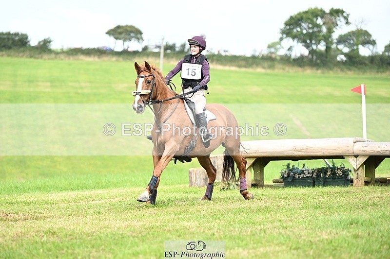 240831A-124134-02683 - 015-Morwenna.Barnicoat-AP.MY.DARLING.CLEMENTINE