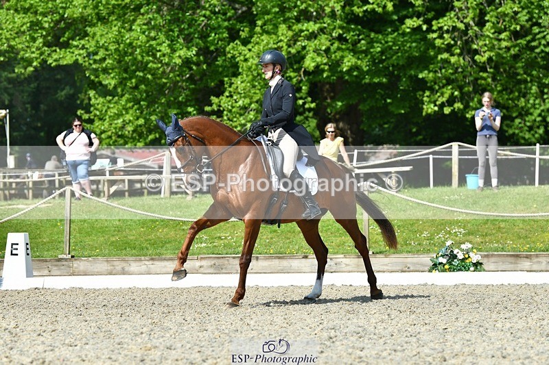 230525-102129-03879 - 410-CHILLIS_GEM-Sarah_Gairdner-DR