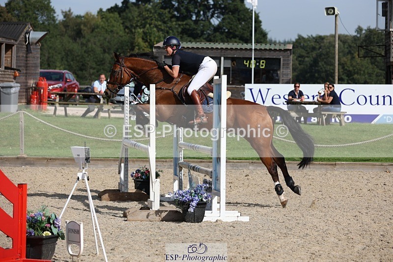 230908-104405-00576 - Cls 6 Snr British Novice & 90cm Open