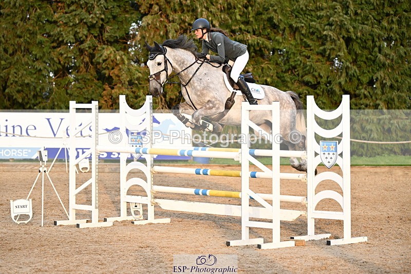 250322A-173840-03818 - Cls 14 Snr Fox & 1.20m Open