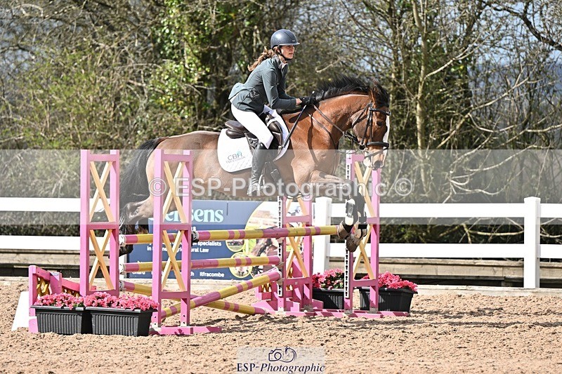 250328-102936-01271 - Cls 8 British Novice and 90cm
