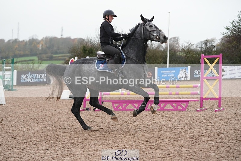 251107-095319-00125 - Cls 2 British Novice and 90cm Open