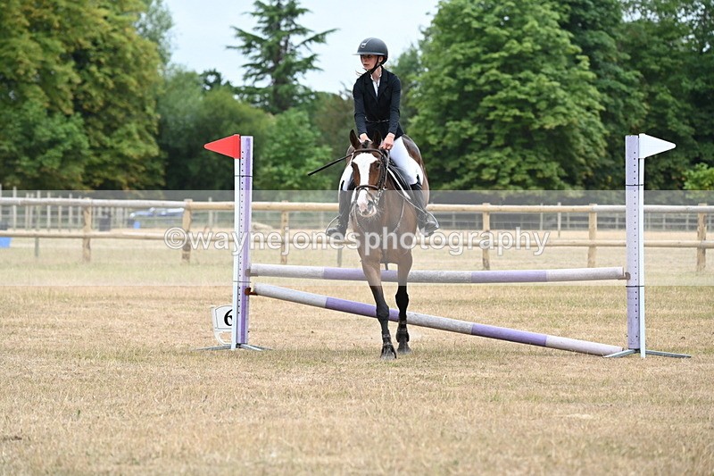 WJ6_0585 - Class 14 Intermediate Jumping 75cm