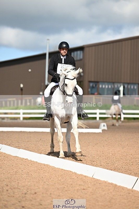 240324A-132519-03645 - Novice 27, 12.30 to 13.50