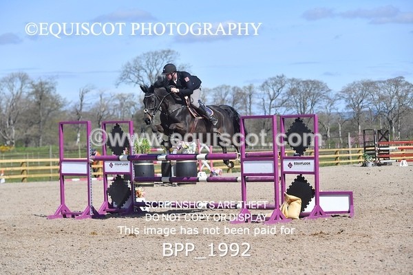 BPP_1992 - CLASS 20 SUN RHS Foxhunter Championship Qualifier