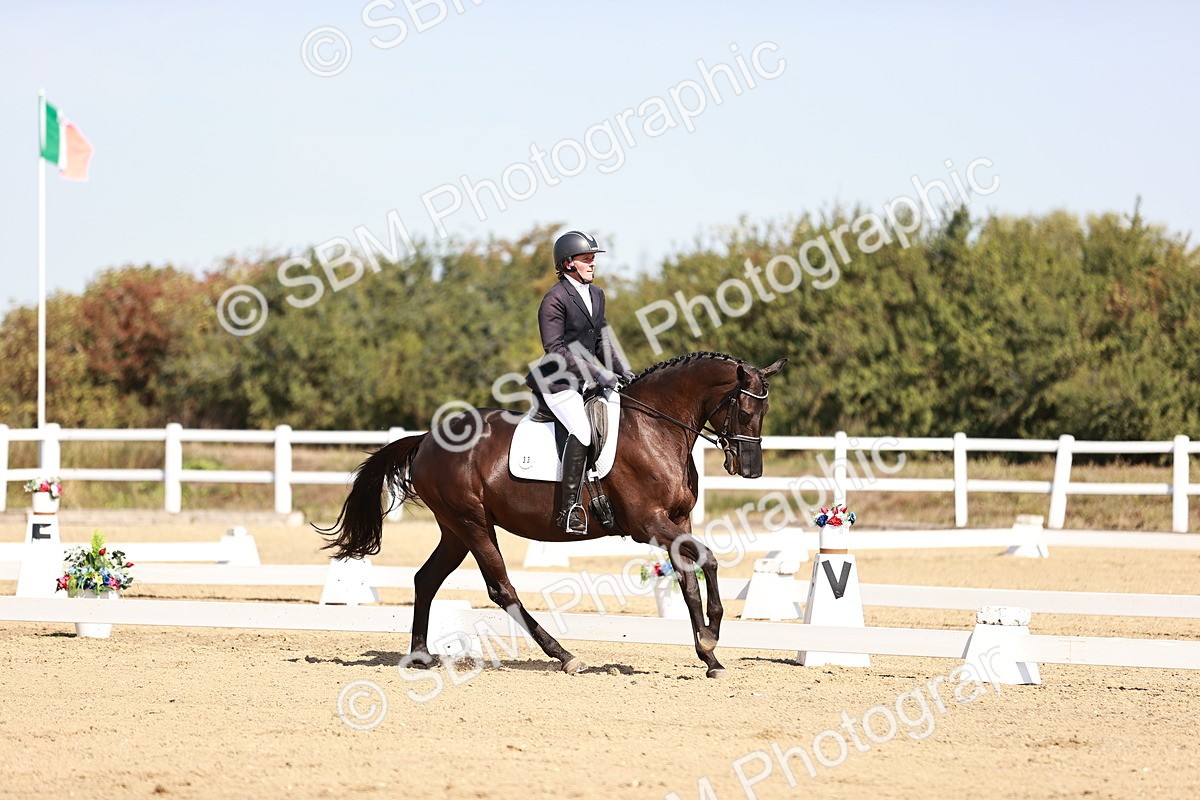 SBM_004475 - Class 12 - Novice 5 - 10.31-11.41