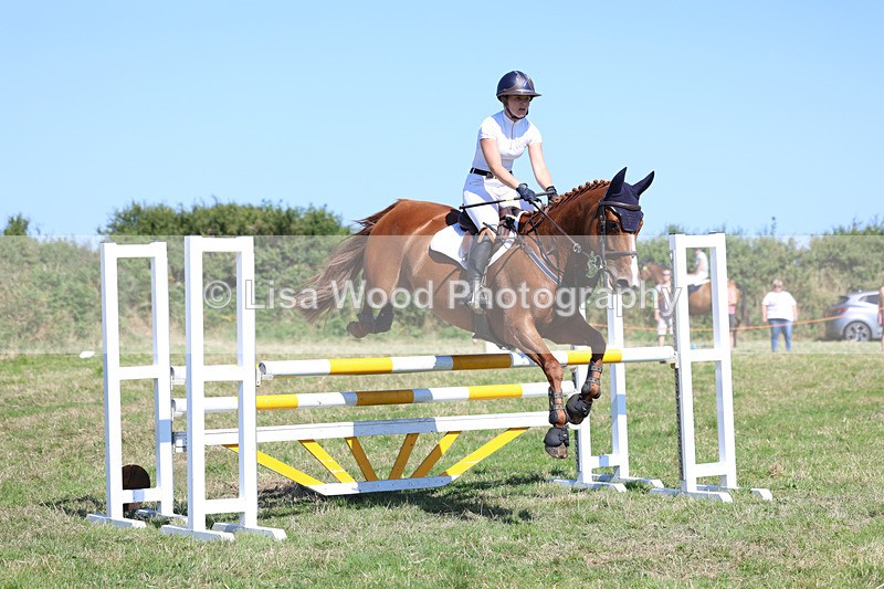 3E7A6416 - Class 13: Senior Newcomers/1.10m open