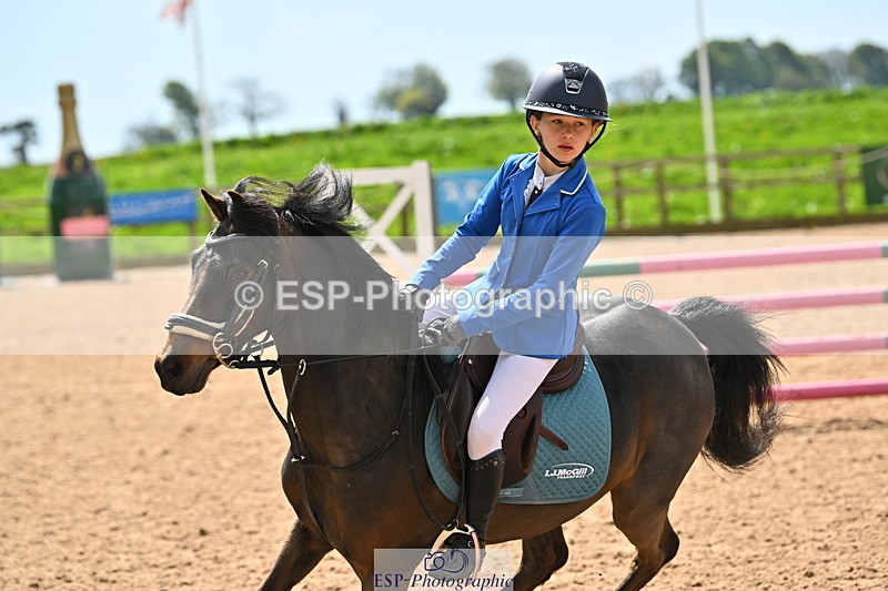 240504A-115232-01334 - Cls 3 Pony Discovery & 90cm Open