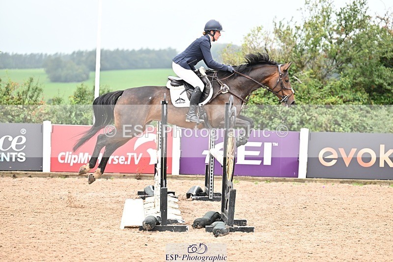 250917-104652-00141 - Cls 1 British Novice and 90cm Open