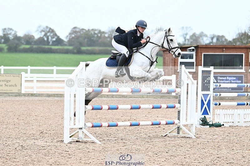 231118A-141522-03346 - Cls 9 Foxhunter & 1.10m Open