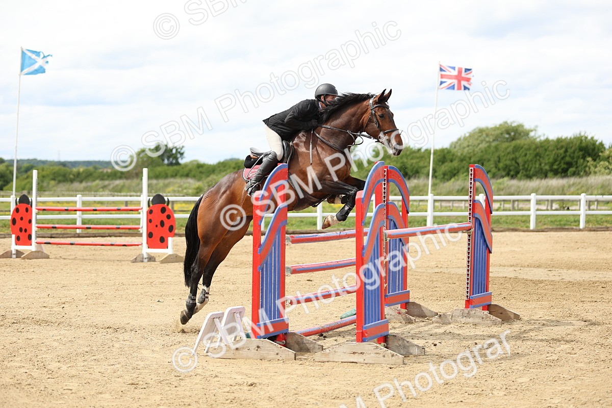 SBM_001174 - Class 5 - Senior Foxhunter - 1.20m