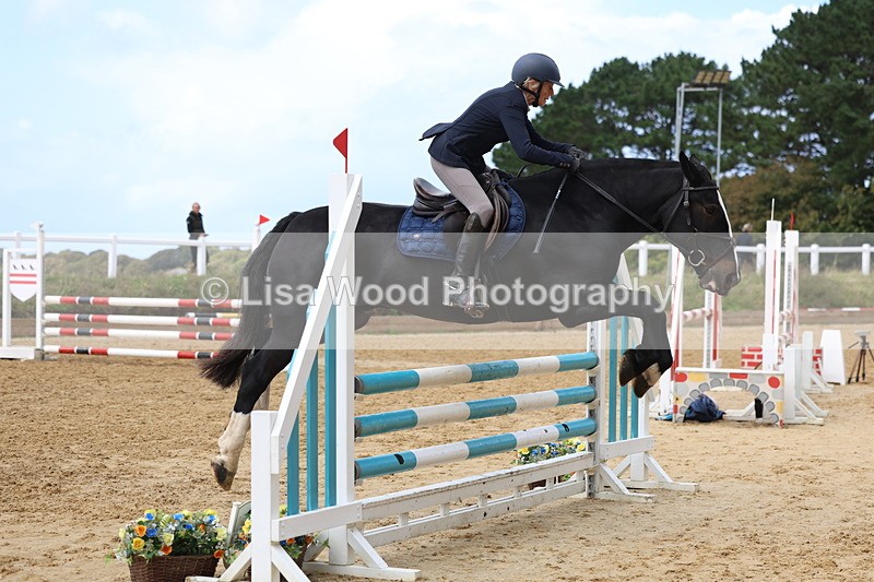 3E7A9610 - Class 10: Senior 95cm open