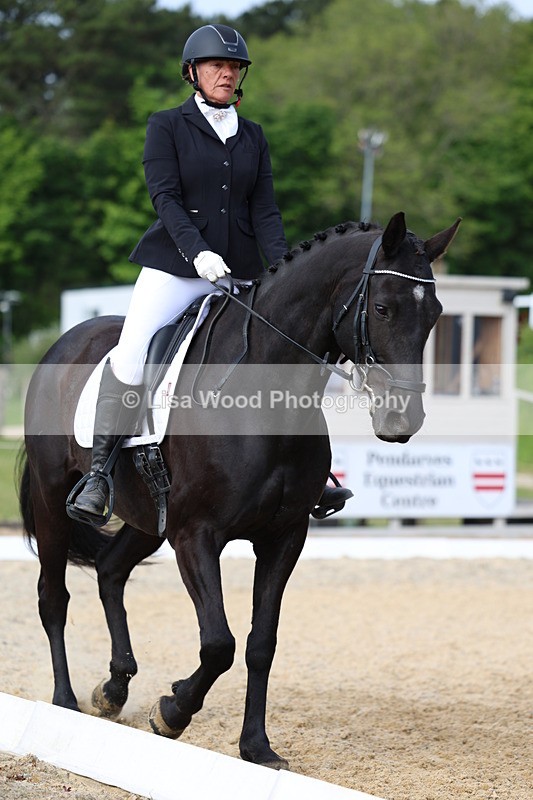 3E7A3403 - Class 2: INTRO B- INTRO 3 2024