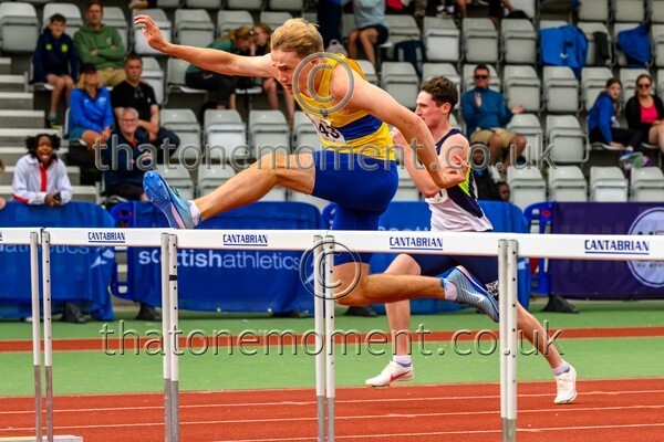 Age25SUN-910317 - Track Male