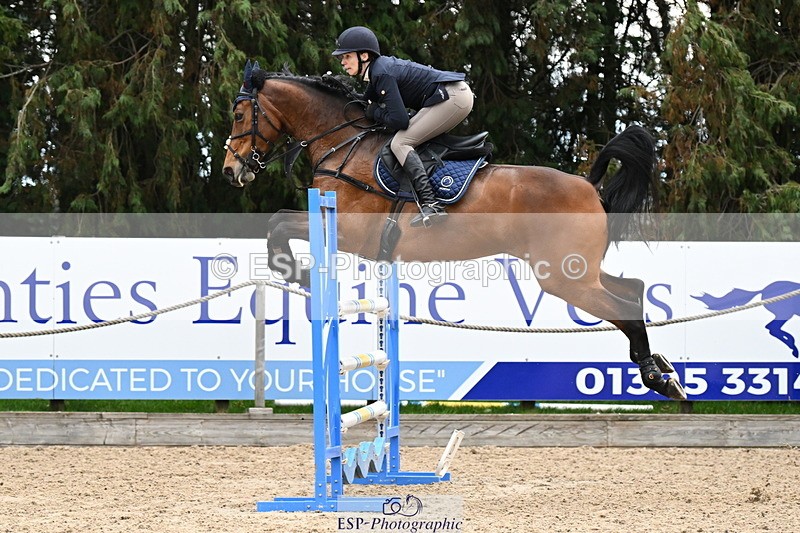 250323A-154304-05088 - Cls 25 Snr Fox & 1.20m Open