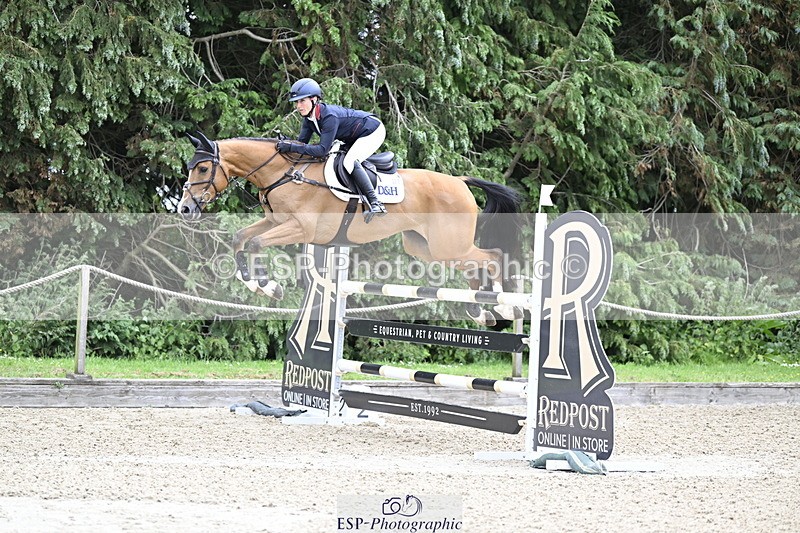 250525A-113244-17038 - B-321-Laura.Collett-BALANCERO