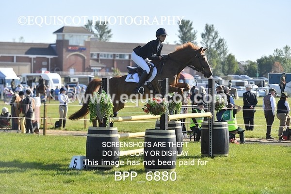 BPP_6880 - CLASS 1 Senior Newcomers/ 1.10m Open