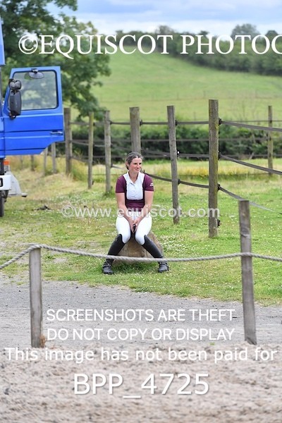 BPP_4725 - CLASS 4 Senior Discovery/ 1m Open