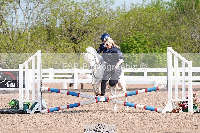 250503-092150-00072 - Cls 16 Clear Round 40cm and 50cm