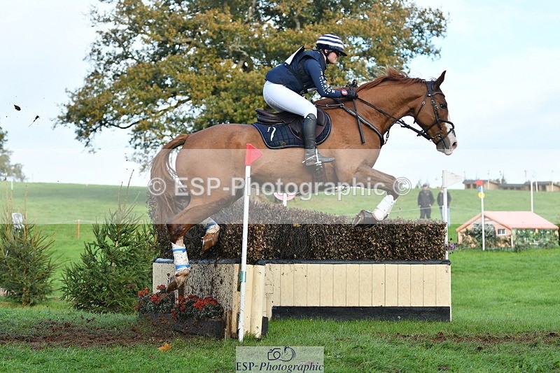 251025A-154705-21917 - G-574-Abbie.Rogers