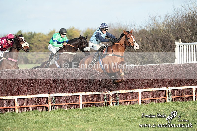 PtP 141225  1624 - New Forest Hounds PtP Larkhill 14/12/25