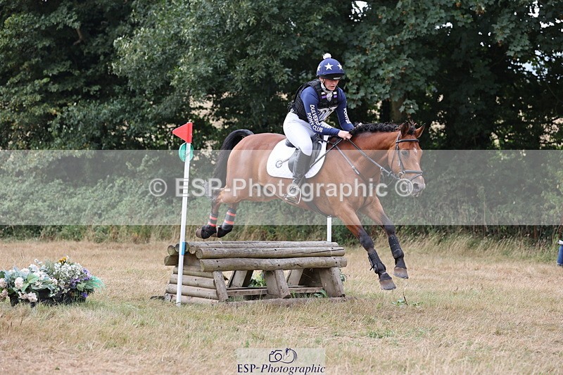 250824A-124220-36715 - 2083-Lauren.Dawson-Bay.Bui.Shadow