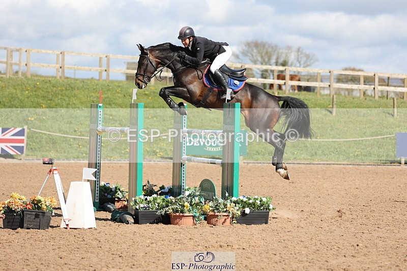 240419A-155552-09034 - Cls 10, 2 Star Big Tour 145cm  15.45 to 16.35 break