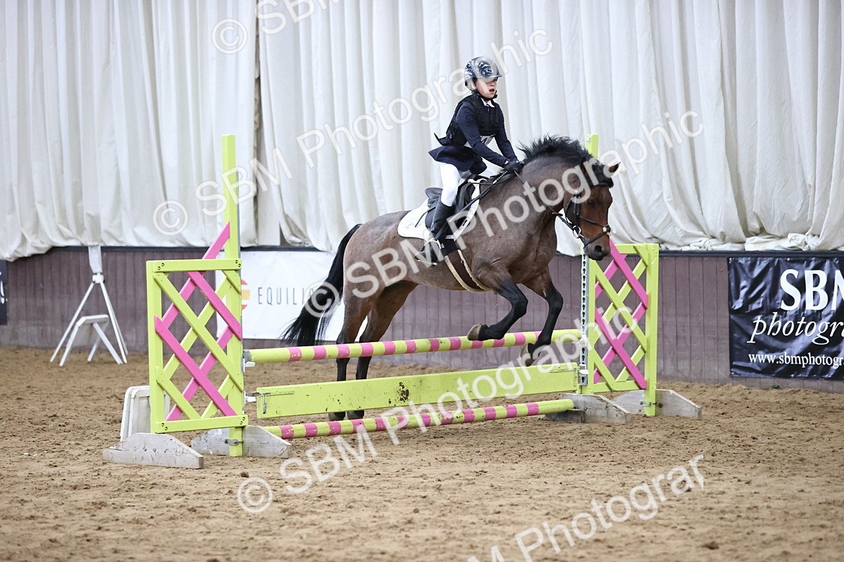 SBM_001852 - Class 5 - Henlow Veterinary Hospital 70cm